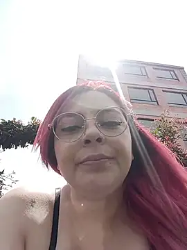 madelaine- online show from June 2026 06:01:01 PM