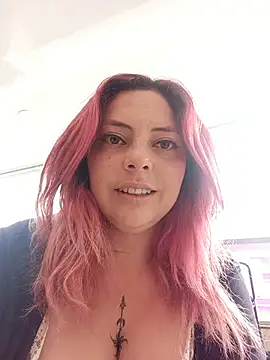 madelaine- online show from July 2026 04:52:01 PM