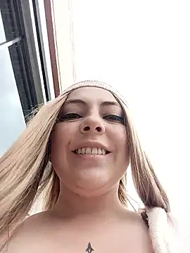 madelaine- online show from January 2026 06:04:01 PM