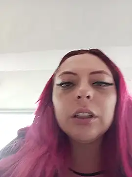 madelaine- online show from June 2026 07:24:01 PM