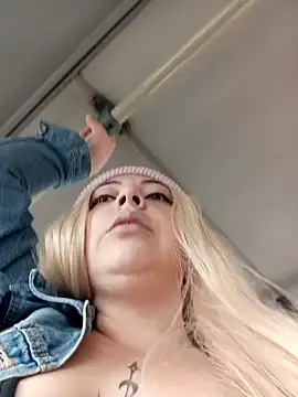 madelaine- online show from March 2026 06:31:01 PM