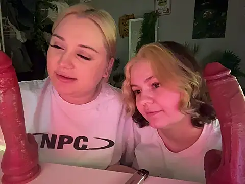 DaisyBooom online show from February 2026 08:27:02 PM