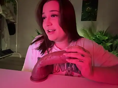 DaisyBooom online show from December 2025 08:14:01 PM