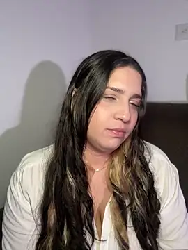 valentina jonnes1 online show from March 2026 02:09:01 AM