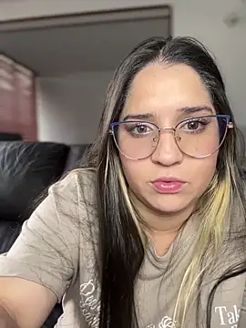 valentina jonnes1 online show from March 2025 09:47:02 PM