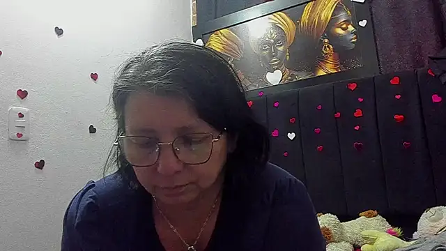 Evaaross 2345 online show from July 2026 03:11:01 PM