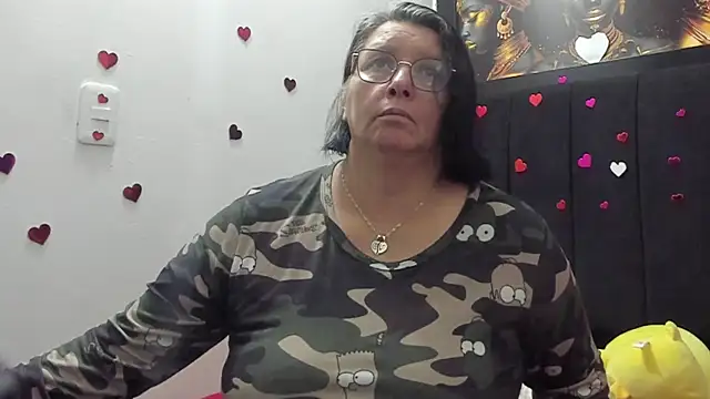 Evaaross 2345 online show from May 2026 03:22:02 AM