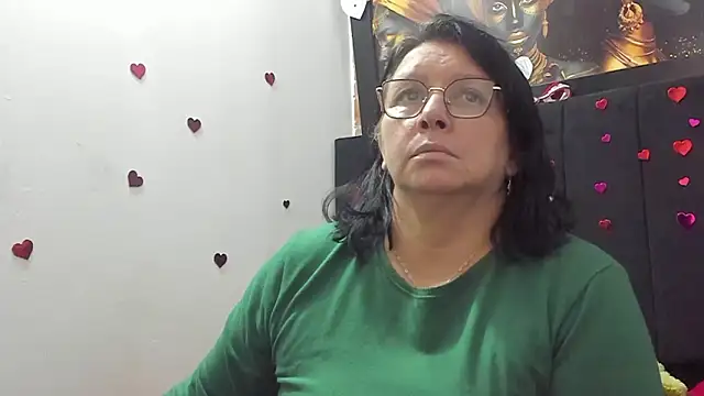 Evaaross 2345 online show from March 2026 09:39:01 PM