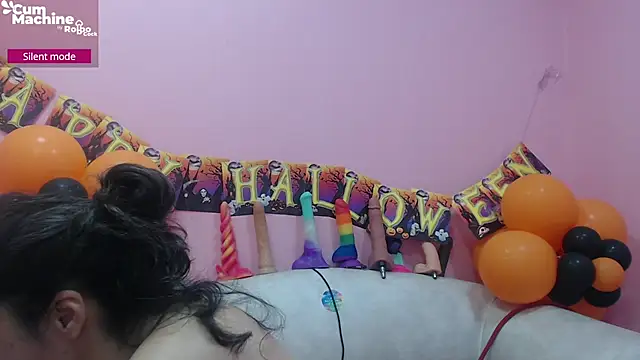 Snapshot of Drool_Sucker chatting on October 2025 12:15:02 PM Drool Sucker online show from October 2025 12:15:02 PM