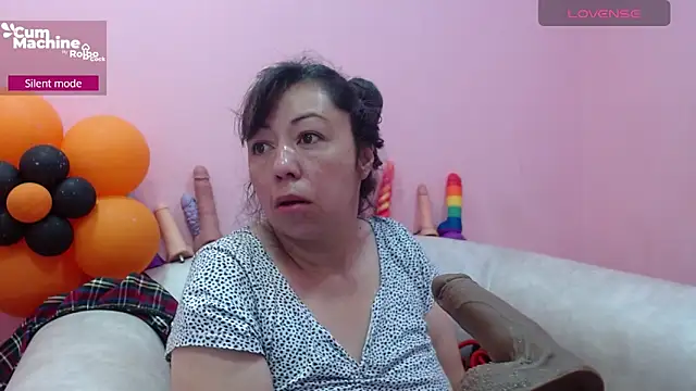 Snapshot of Drool_Sucker chatting on November 2025 12:38:02 PM Drool Sucker online show from November 2025 12:38:02 PM