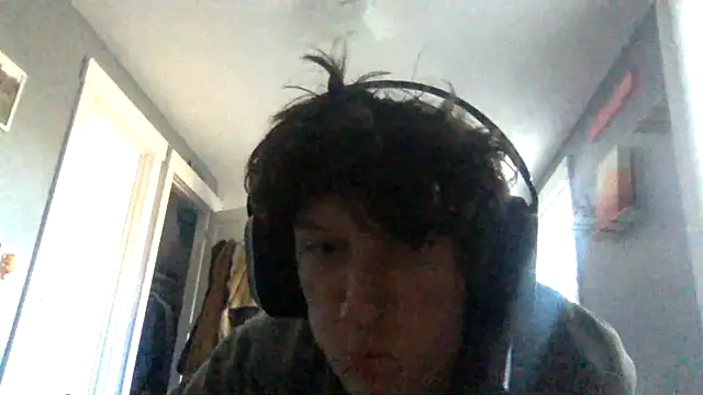 KittingGrappler online show from November 2025 07:14:01 PM