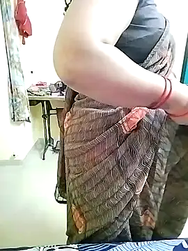 PayalSharmahot143 online show from November 2025 05:50:02 PM