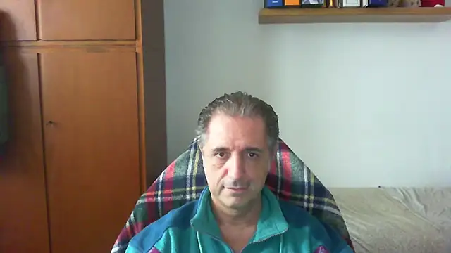 lliuk70mi online show from April 2026 12:42:01 PM