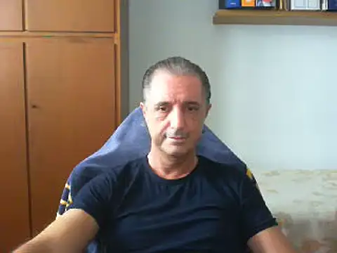 lliuk70mi online show from September 2025 01:28:02 PM