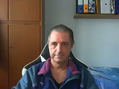 lliuk70mi online show from February 2025 02:05:01 PM