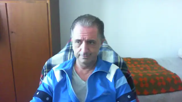 lliuk70mi online show from May 2026 02:27:02 PM