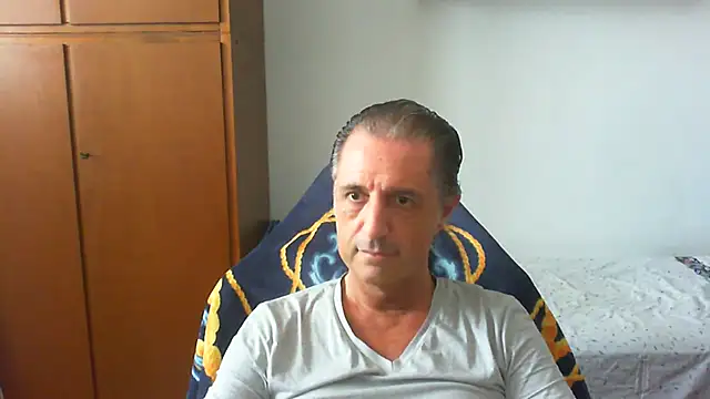 lliuk70mi online show from June 2026 01:38:02 PM