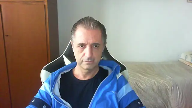 lliuk70mi online show from May 2026 12:19:01 PM