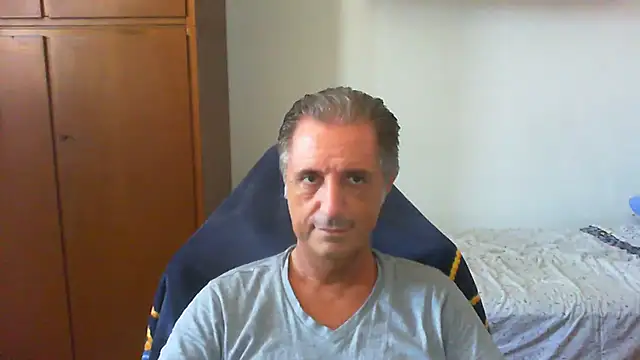 lliuk70mi online show from July 2026 12:40:01 PM