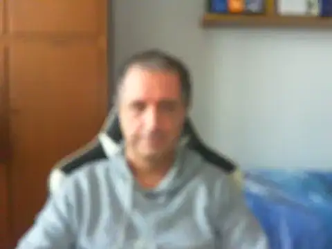 lliuk70mi online show from February 2025 03:15:02 PM