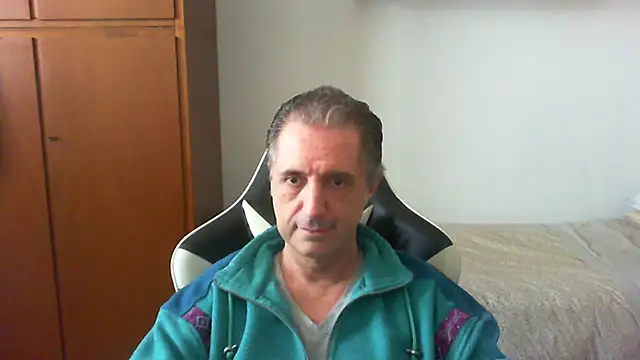 lliuk70mi online show from April 2026 12:13:02 PM