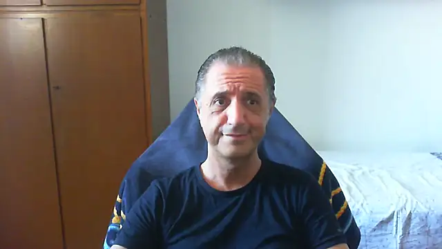 lliuk70mi online show from May 2026 12:44:01 PM