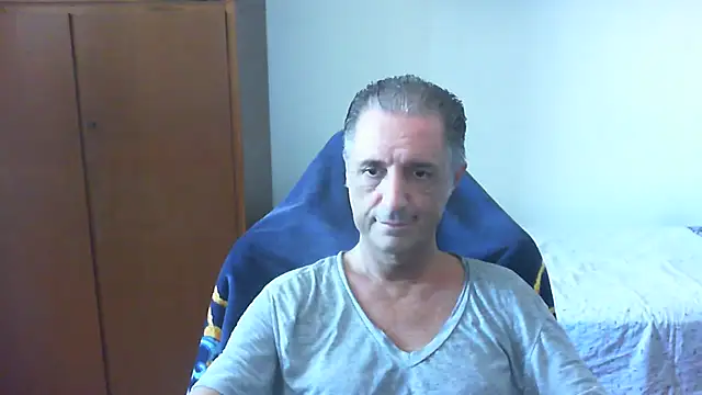 lliuk70mi online show from July 2026 01:04:02 PM
