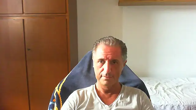 lliuk70mi online show from July 2026 03:34:02 PM