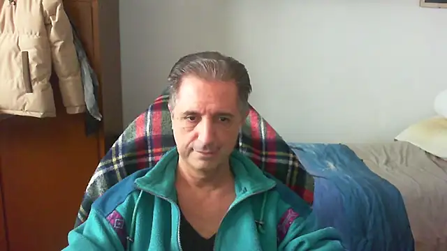 lliuk70mi online show from March 2026 03:04:01 PM