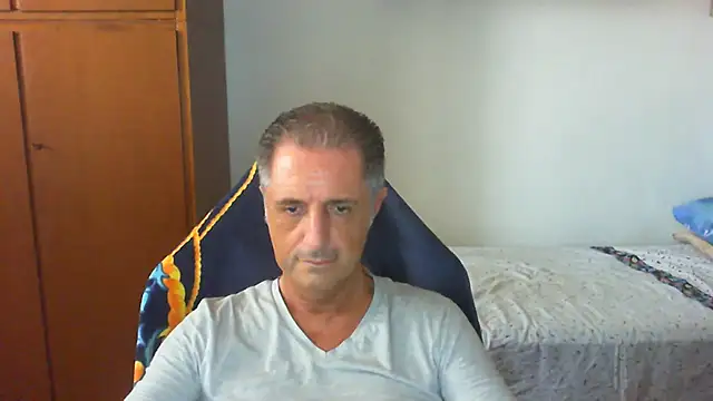 lliuk70mi online show from June 2026 12:04:01 PM