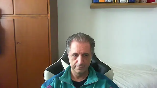 lliuk70mi online show from April 2026 01:46:01 PM