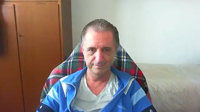 lliuk70mi online show from May 2026 12:12:02 PM