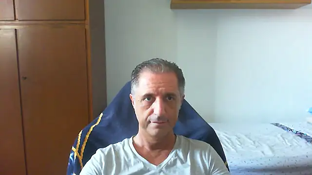 lliuk70mi online show from June 2026 12:00:02 PM