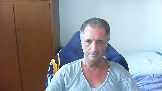 lliuk70mi online show from July 2026 12:55:01 PM