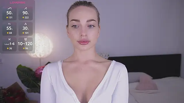 Snapshot of Nicole_youthfull chatting on February 2025 12:38:02 AM Nicole youthfull online show from February 2025 12:38:02 AM