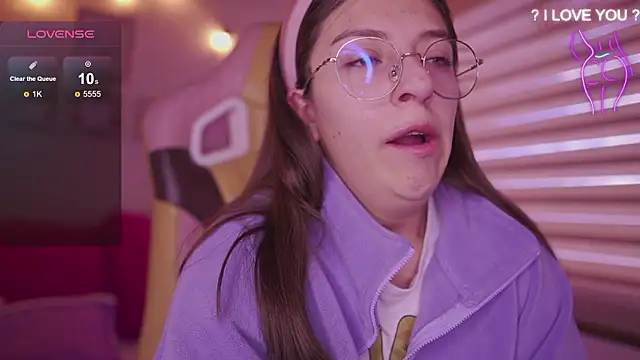 milly kenner online show from February 2026 07:36:02 PM