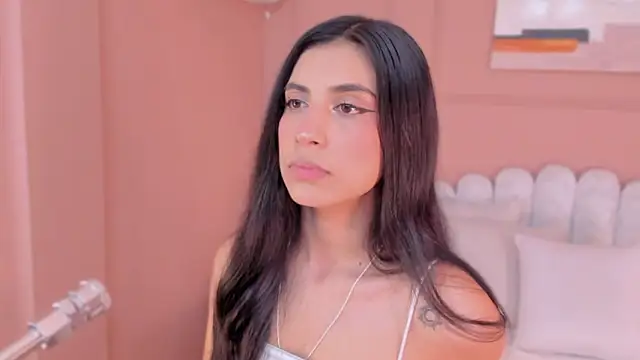 zia cooper online show from March 2026 06:46:01 PM