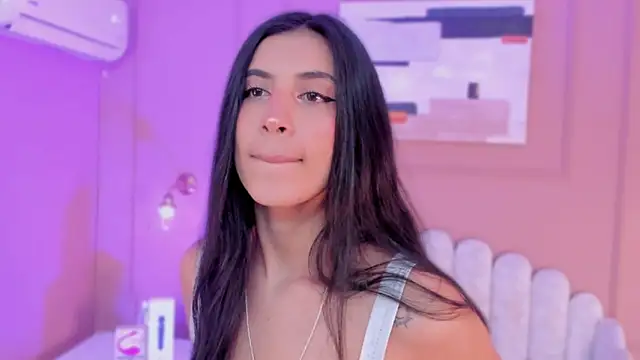 zia cooper online show from March 2026 07:08:01 PM