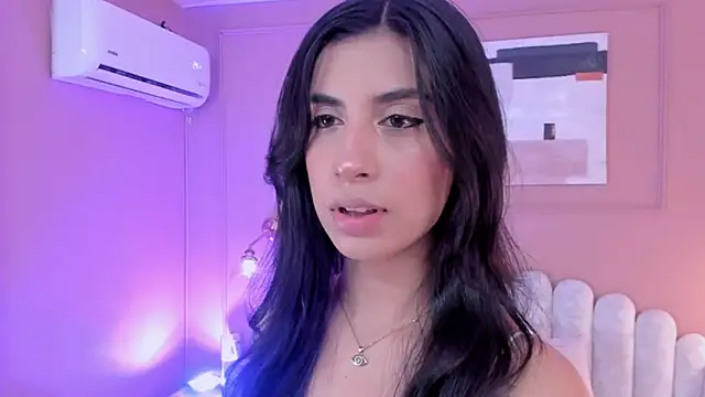 zia cooper online show from June 2026 07:12:02 PM