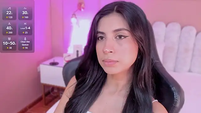 zia cooper online show from February 2026 07:05:01 PM