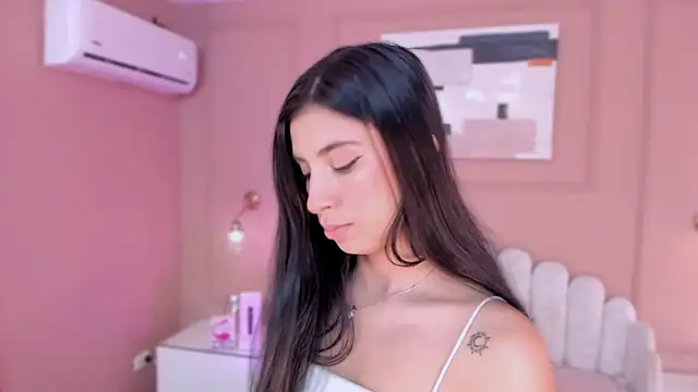 zia cooper online show from February 2026 07:02:01 PM