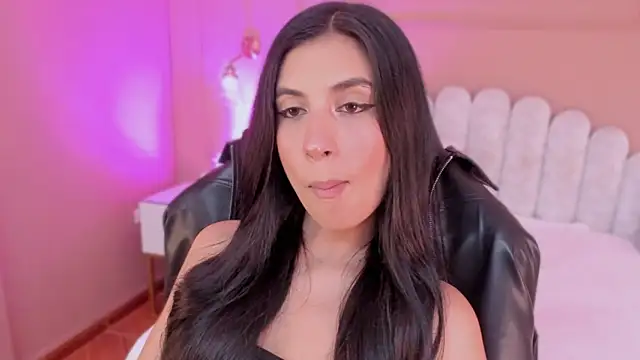 zia cooper online show from February 2026 06:54:01 PM