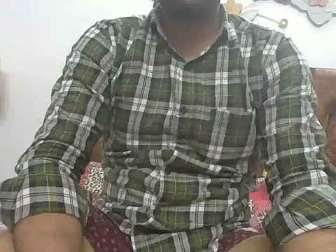 Desiboy 525 online show from March 2025 05:23:01 PM