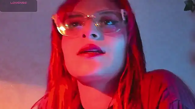 RedMeloddy online show from November 2025 09:37:01 PM