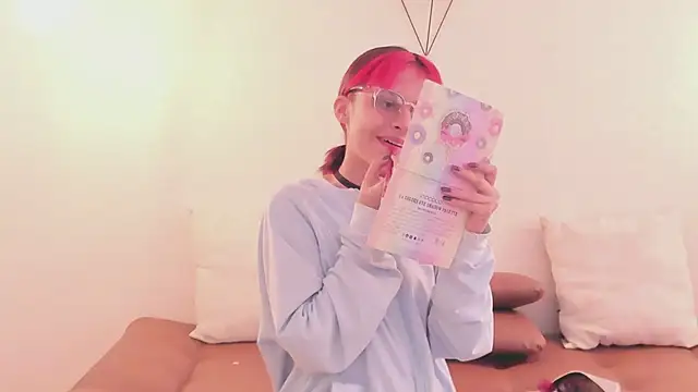 RedMeloddy online show from March 2025 07:17:02 PM