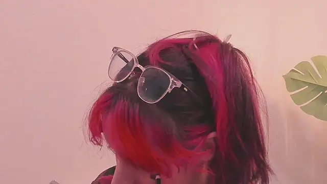 RedMeloddy online show from March 2025 07:16:01 PM