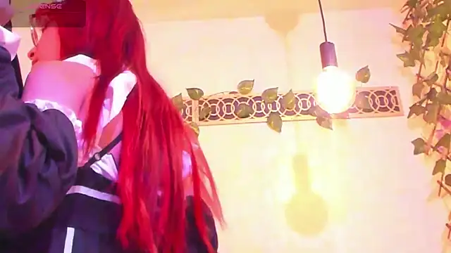 RedMeloddy online show from November 2025 08:42:02 PM