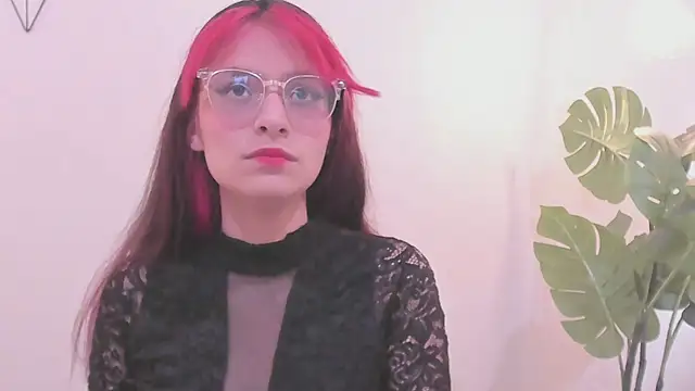 RedMeloddy online show from March 2025 07:25:01 PM