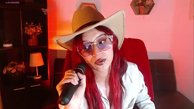 RedMeloddy online show from May 2026 10:04:02 PM
