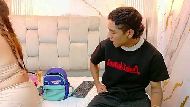 Annyeli online show from February 2026 03:09:02 AM